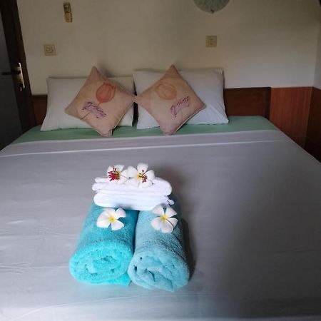 Noby Gili Cottages Гілі-Мено Екстер'єр фото