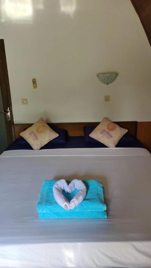 Noby Gili Cottages Гілі-Мено Екстер'єр фото
